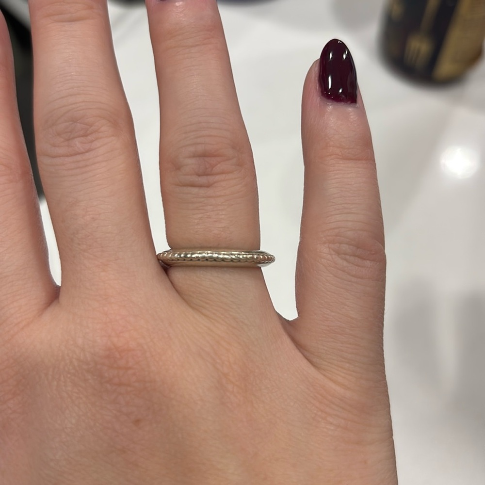 Pandora ring